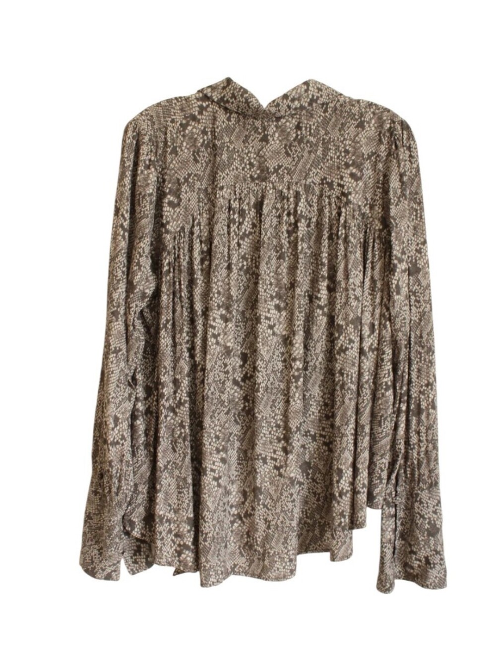 Free People Women’s M Ruffled Snake Print Button Front Blouse Boho - Picture 3 of 7